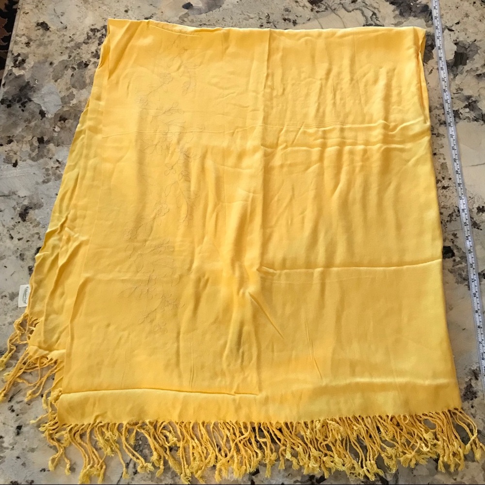 Oversized wrap